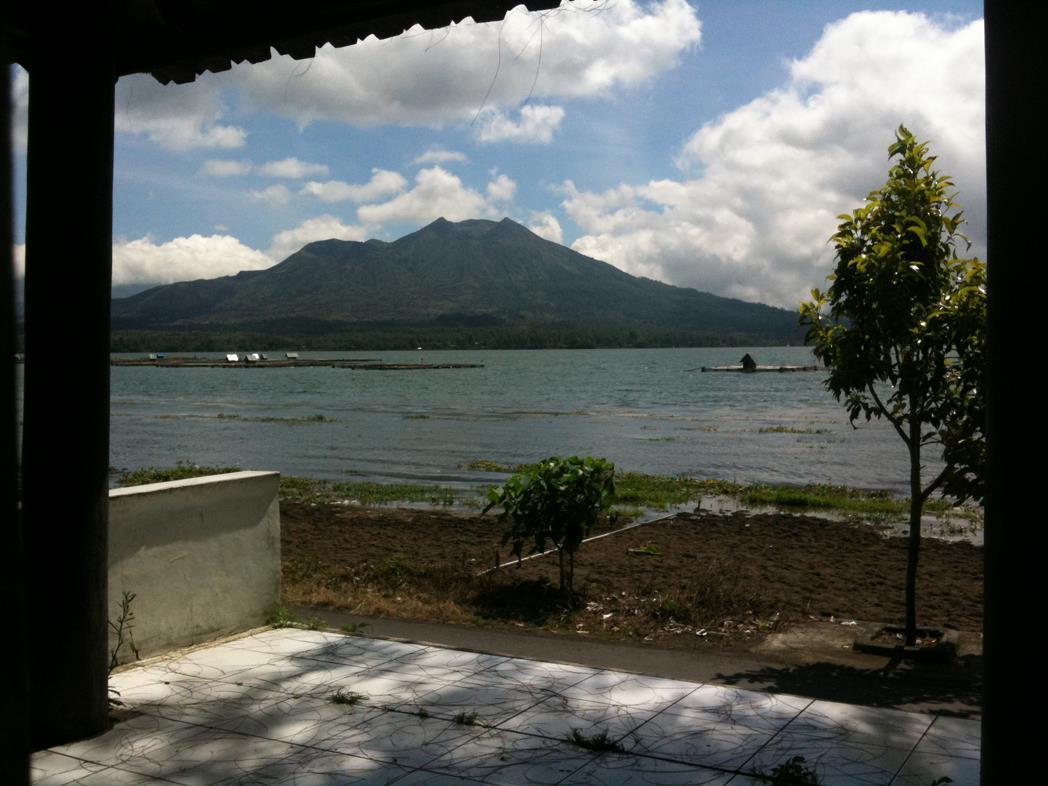 Baruna Lake Side View Kintamani  Exterior photo